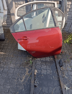 drzwi prawe tył primera p12