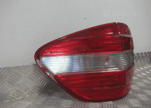 Lampa tylna tył lewa mercedes ml W164 2005-2008 4