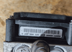 Pompa hamulcowa abs renault clio ii thalia twingo i 0265800335 8