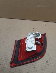 Audi A3 8P sportback lampa tylna lewa w klapę 5