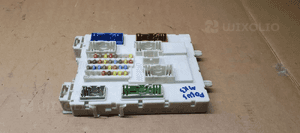 Moduł BSI skrzynka bezpieczników Ford Focus MK3 BV6N-14A073-EP 2