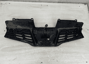 Grill atrapa nissan qashqai J10 lift 62310BR10A kamera 9