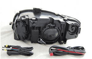 Lampy Reflektory AUDI A4 B7 04-08R LED DO DZIENNEJ 5