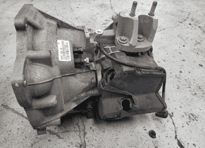 SKRZYNIA BIEGÓW manualna 5 Ford Fiesta Mk7 VII Ka 1,25 152tyśkm 8A6R7002JE 4
