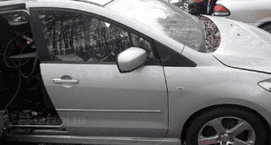 Mazda 5 05-10 Klapa tylna szyba tył z lotką 7