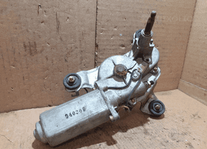 KIA CARENS II 02-06 2.0CRDI SILNICZEK WYCIERACZKI TYŁ TYLNEJ 03511-1400 3