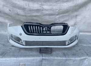 Skoda scala zderzak przedni 1