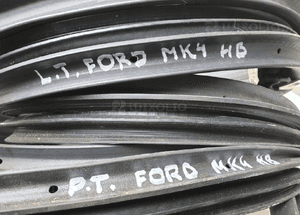 Ford mondeo MK4 hb uszczelka drzwi tył prawa lewa 2