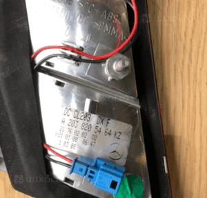 MERCEDES CLC 203 lampa tył tylna oryginał 7