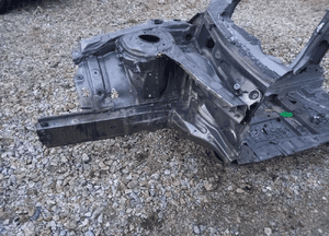 Mercedes W176 A176 ćwiartka przednia prawa próg 8