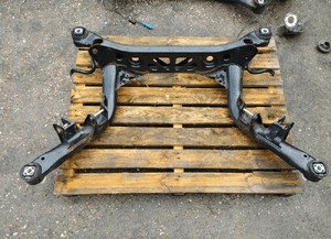 AUDI A6 C7 BELKA ZWIESZENIA TYŁ TYLNA 4G0505235P 4G0511305M 3