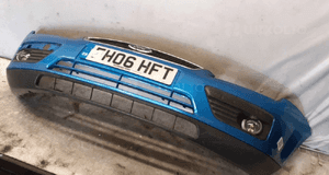 Zderzak przód przedni ford focus MK.2 2 ii Q8 błękitny niebieski halogeny 3