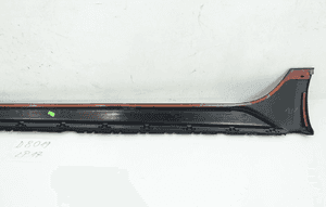 Listwa progowa prawa audi A4 B9 lift allroad 2019- 5