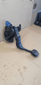 Pedał sprzęgła pompka Seat ibiza IV 6J 6R0721117B 6R0721388 2