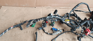 Wiązka instalacja komory silnika Jaguar XF X250 2.7 TDV6 8X2T-14290-KD 5