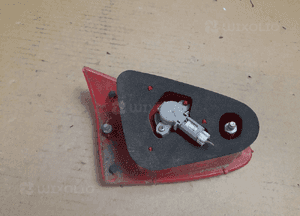 Alfa romeo 147 3D lampa prawy tył w klapę 4