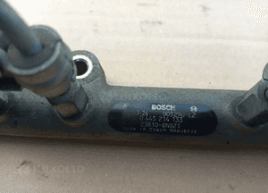Toyota Yaris II 1.4 D4D listwa wtryskowa czujnik 0445214133 3