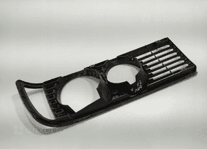 Grill atrapa osłona lampy prawa przód przednia bmw 7 E23 1977-1986 9