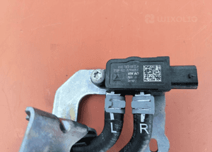VW Volkswagen OE Czujnik różnicy ciśnienia 057906051F 06M131551H 3