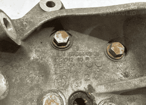 BMW E90 E87 Zwrotnica przednia Lewa - 16338 3