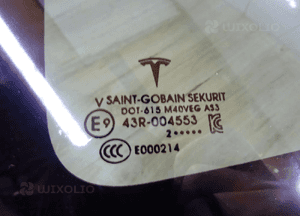 Lewa  boczna szyba  KAROSERII KAROSERYJNA TESLA X 1034906/01-00-I 6