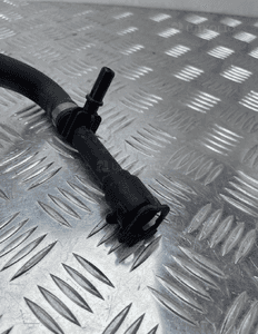 Volvo przewód wąż chłodnicy 31657656 5