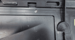 Listwa drzwi lewy tył audi Q4 e-tron 2021- 89A853969A 5