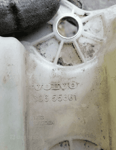 Zbiorniczek spryskiwaczy Volvo S60 S80 I 30655661 3