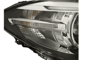 LAMPY REFLEKTORY Do BMW F10 F11 Od 2010 DO 2013 Roku DO DZIENNEJ XENON LED 4