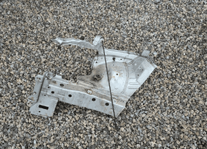 toyota auris 07-12 ćwiartka podłużnica fartuch 1