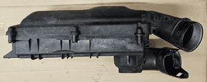 Peugeot 3008 5008 1.6 THP obudowa filtra powietrza 758368180 1