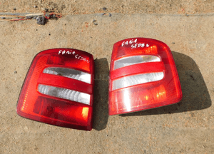 fabia I sedan lampa lewa WYSYŁKA 2