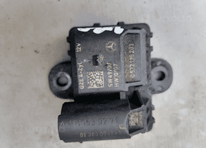 Przekażnik świec Mercedes W204 W212 2.2cdi 6511530279 3