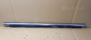 Listwa zgarniająca chrom drzwi lewy tył Audi A8 D3 4E0853763D 1