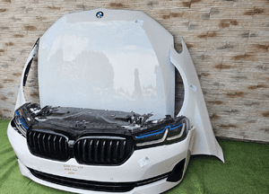 Maska lampy pas błotnik zderzak bmw 5 G30 lci A300 5