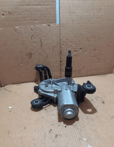 SILNICZEK WYCIERACZKI TYŁ OPEL ASTRA H KOMBI nr 13105981 / 0390201591 3