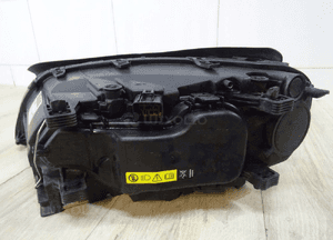 Lampa prawa volvo XC70 V70 S80 xenon 31383541 07-12 llu 6