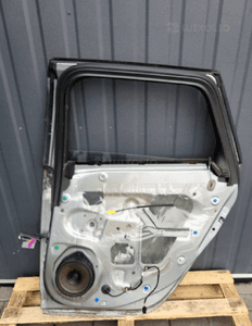 DRZWI prawe prawy tył tylne Opel Astra 4 IV J Kombi Z179 09- 8