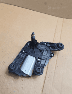 SILNICZEK WYCIERACZKI TYŁ PEUGEOT / CITROEN nr 53031812 1