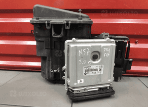 BMW 7 F01 F10 3.0D N57 STEROWNIK SILNIKA KOMPUTER ECU OBUDOWA ORYGINAŁ 1