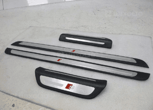 Audi Q3 8U s-line listwa listwy progowe kpl oryg 4