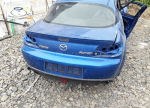 Mazda RX-8  szyba tylna tył pas 1