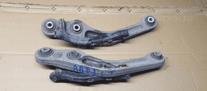 Wahacz lewy prawy tył tylny Audi A8 D3 4E0505361 1