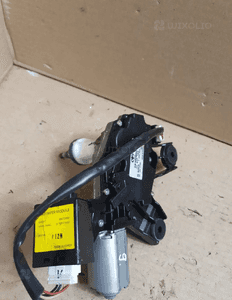 SILNICZEK WYCIERACZKI TYŁ OPEL ANTARA 96627128 3