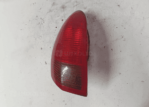 Lampa tylna lewa tył lewo alfa romeo 147 2