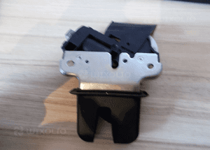 Zamek tylnej klapy audi A4 A5 A6 4F5827505D 1