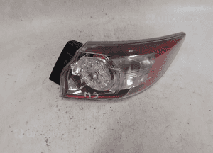 Tyl tylna lampa prawa mazda 3 1