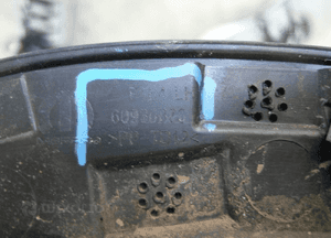 Listwa błotnika lewa jeep compass F164 6093087C LEWA PRZEDNIA 3