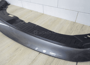 Mercedes W243 H243 eqb eqa maskownica góra pasa zderzaka A2438851401 6