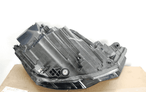 Reflektor full led matrix 4K 2019-2020 C8 4K0 eu 4